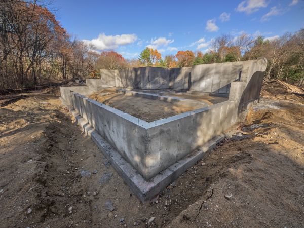 Foundation Wall Pouring in Newburgh
