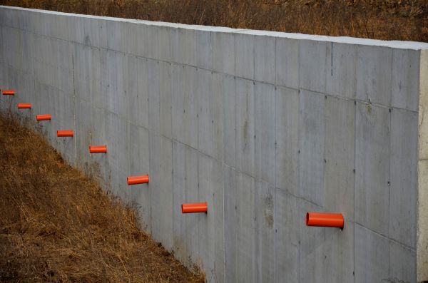 Concrete Wall Installation in Newburgh